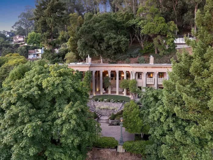 See 5 lavish homes billionaires are selling &mdash; and why some could struggle to find a buyer