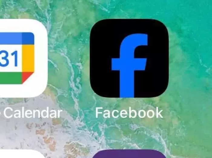 Facebook's surprise change to its classic icon was just a glitch