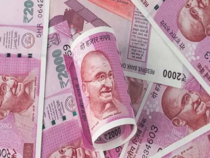 Rs 2,000 notes: 97.96% returned; Rs 7,261 crore worth notes still with public