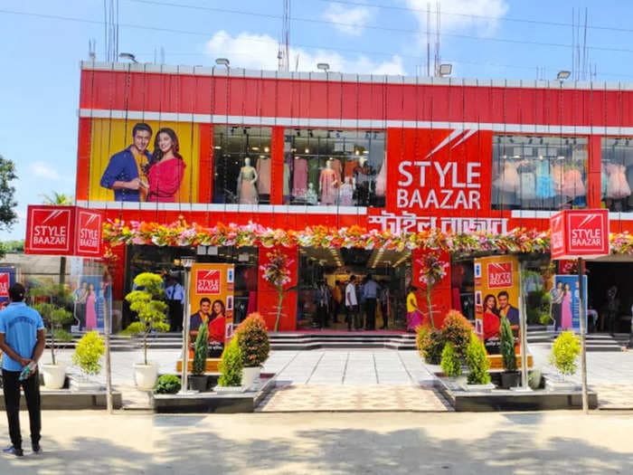 Baazar Style Retail shares make flat market debut; list at par with issue price