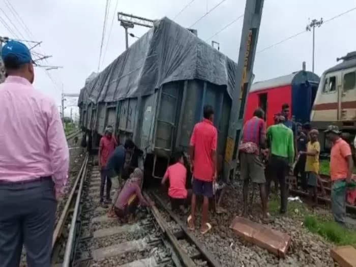 Attempt to derail goods train in Ajmer, cement blocks kept on freight corridor tracks