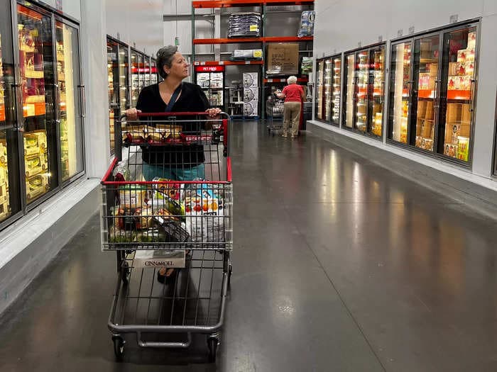 I'm a dietitian, personal trainer, and triathlon coach who loves Costco. Here are 11 of my favorite things to buy there.