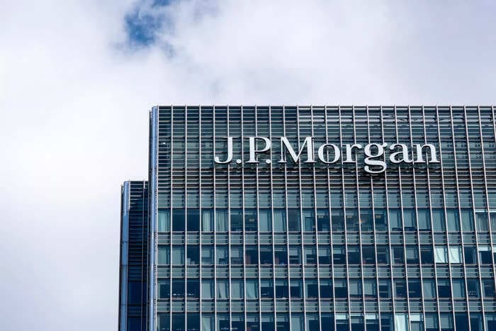 JPMorgan just capped bankers' work at 80 hours a week — but there's still one big exception