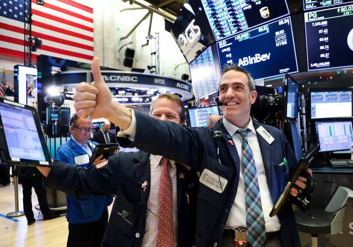 Stock market today: S&P 500 notches 5-day streak of gains ahead of next week's Fed meeting