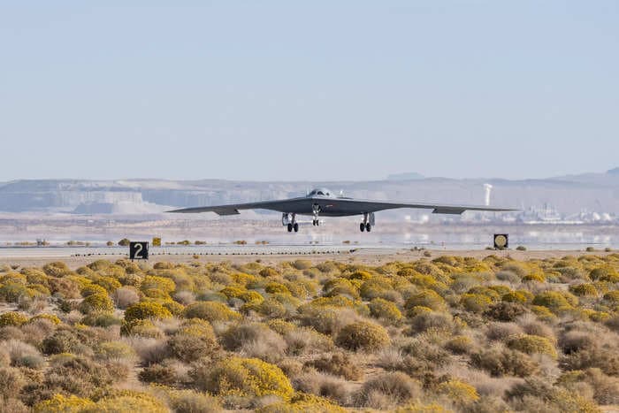 See the first video showing the US Air Force's B-21 Raider in flight