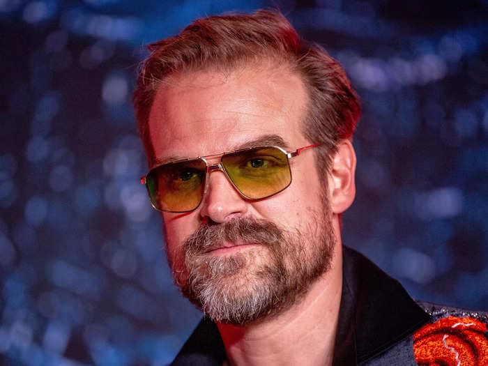 David Harbour says the 'Stranger Things' cast was 'uncontrollably sobbing' at the series finale — what he says is the 'best episode' of the series 