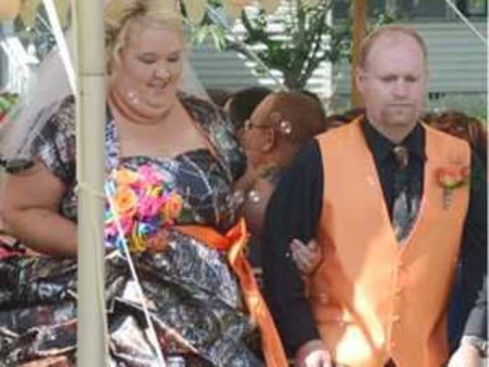 Mama June Marries Sugar Bear In Camouflage Wedding Dress - Here's Today's Buzz