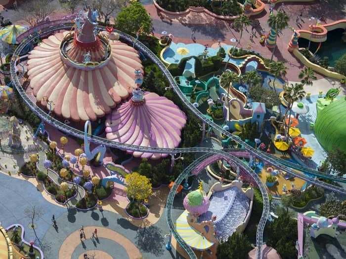 Stunning Aerial Photos Of Florida's Amusement Parks 