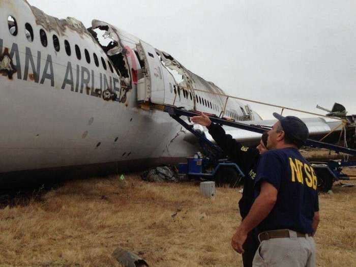 Teenage Asiana Crash Victim Was Reportedly Alive When She Was Hit By A Vehicle