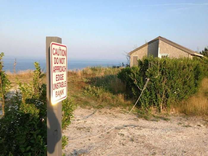 BLUFF HOUSE BINGO: Buy This $950,000 Nantucket Beach House Today And It Could Be Worth $4 Million In A Year...