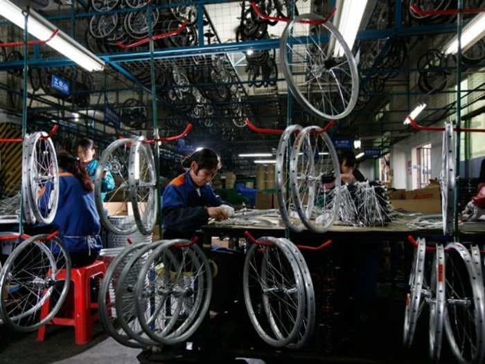 China HSBC PMI Climbs To 51.6, Right In Line With Expectations