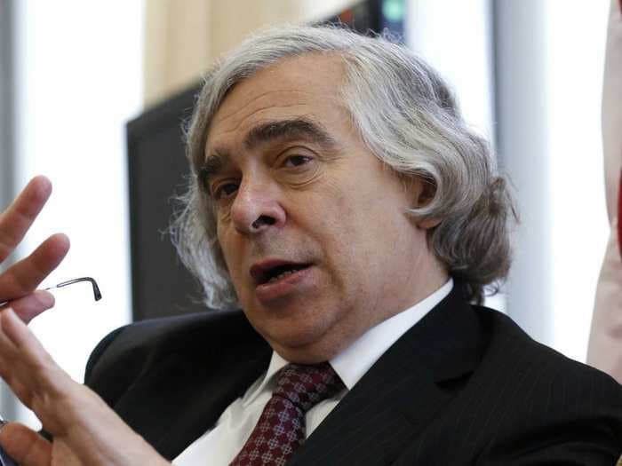 US Energy Secretary: Reality Is Taking The Bloom Off Of The Shale Boom Rose