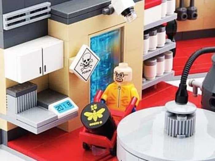 There's A Breaking Bad Meth Lab Toy Set And LEGO Wants Nothing To Do With It
