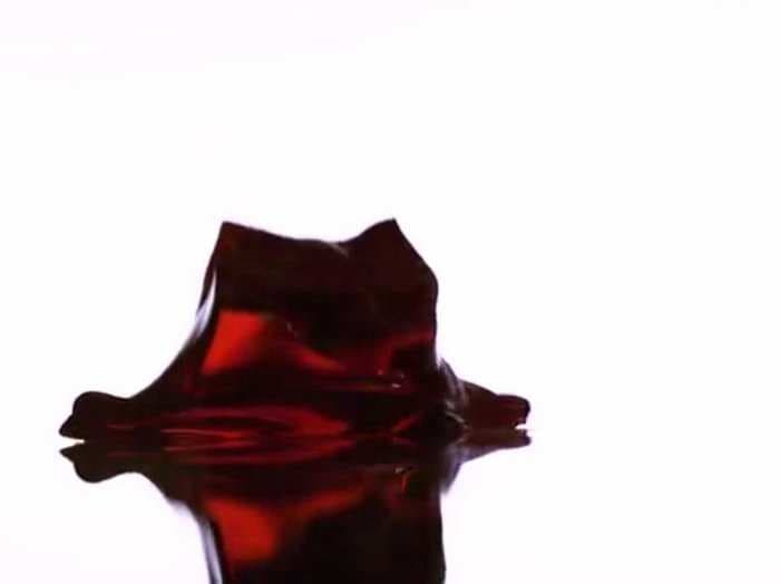 There's A Great Lesson About Physics In This Mesmerizing GIF OF Jello Bouncing