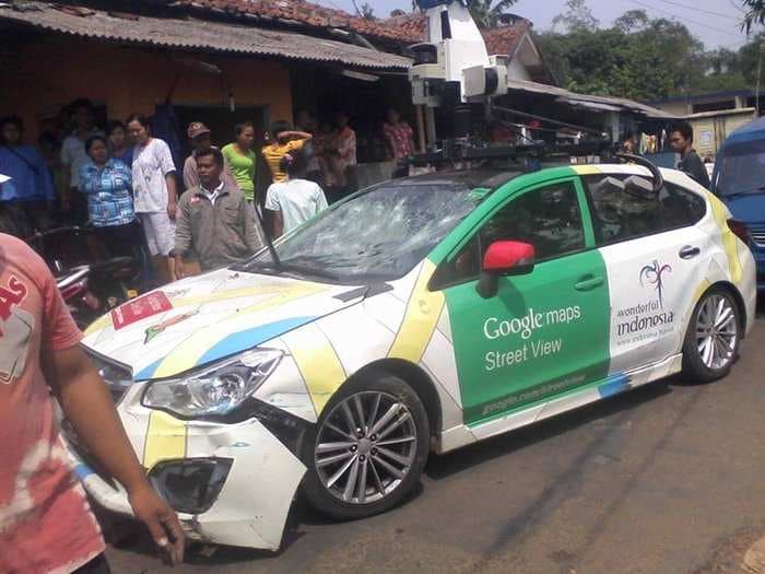 A Google Street View Car Hit A Bus, Tried To Flee, Then Hit Another Bus And A Truck