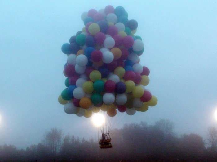 Man's Attempt To Cross The Atlantic By Riding Helium-Filled Balloons Ends After 12 Hours