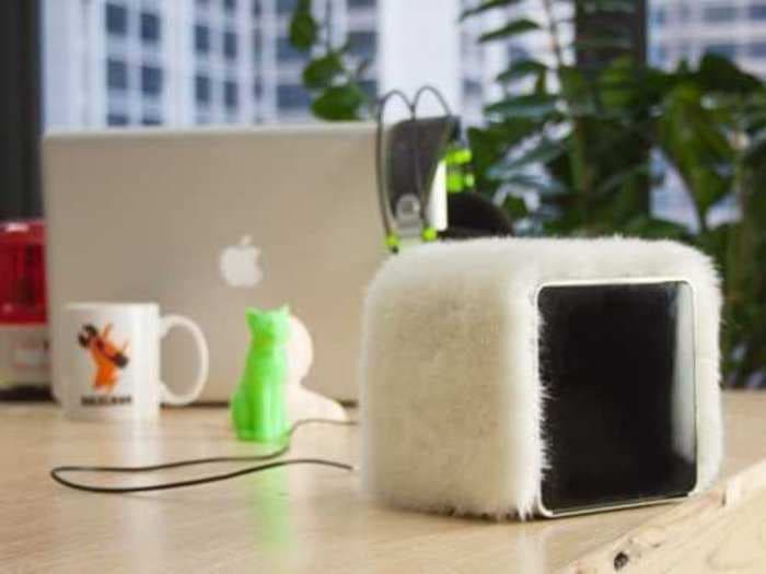 This Is The Perfect Gizmo For People Who Miss Their Pets While At Work