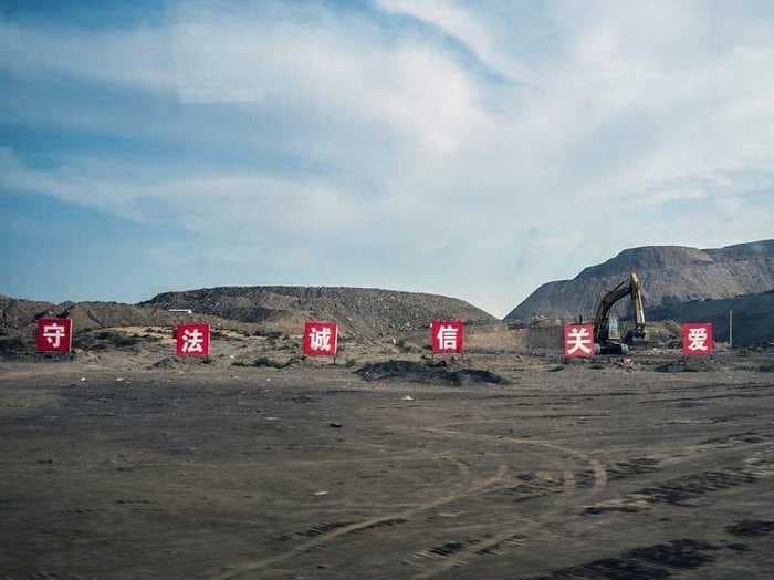 This Chinese City Has Been Devastated By Pollution [PHOTOS]