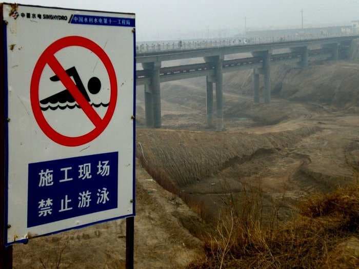 China Is Running Out Of Water, But The Government's Solutions Are Potentially Disastrous 