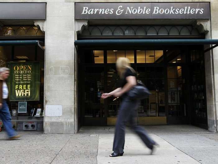 These Charts Show Just How Bad Things Are For Bookstores