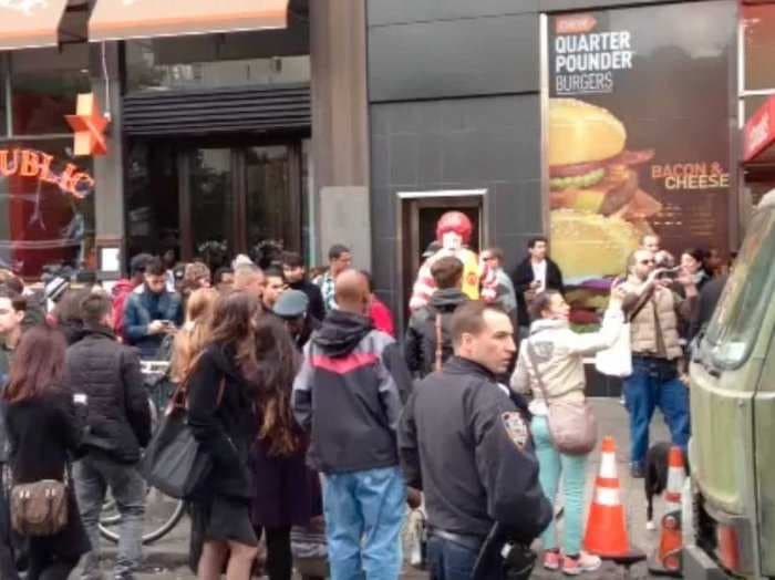 Two Banksy Pieces Showed Up In Union Square Today, And The Scene Was Chaotic