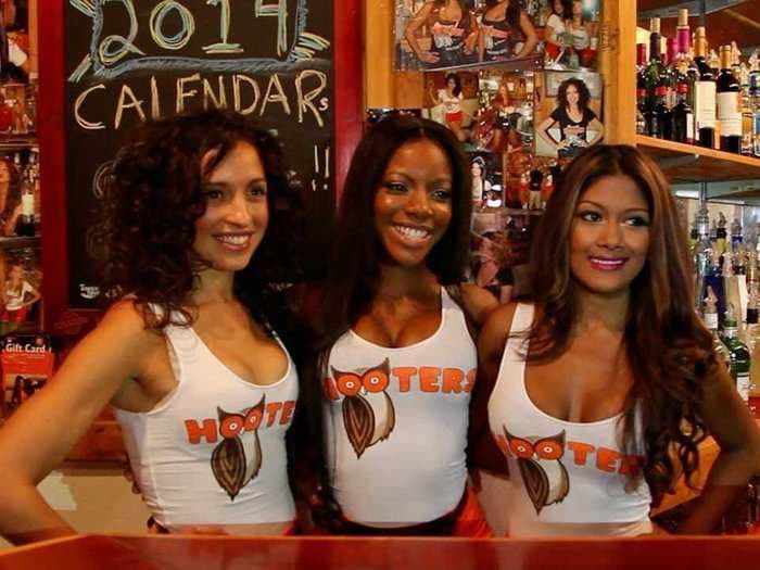 Here's What It Takes To Work At Hooters