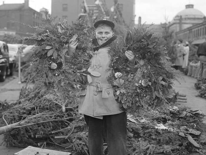 13 Vintage Photos Of Christmas In Boston