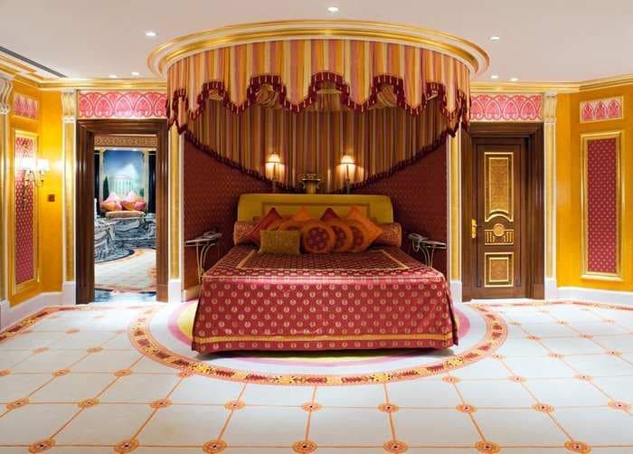 17 Crazy Hotel Suites You Have To Spend A Night In Before You Die