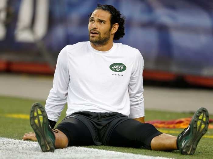 NFL Team Says Mark Sanchez Would 'Be The Starter As Soon As He Walked In The Door'