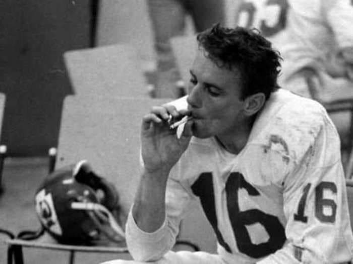 Check Out This Picture Of The Starting Quarterback In Super Bowl 1 Smoking A Cigarette During Halftime...