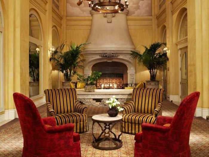 The Most Romantic Hotels In 6 Big Cities Around The US