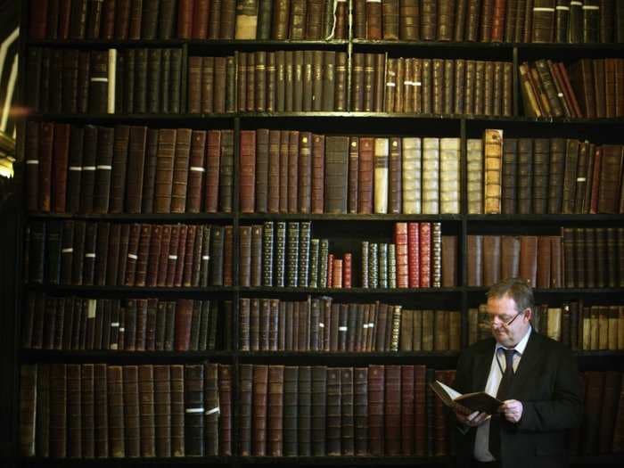 100 Books Everyone Should Read Before They Die