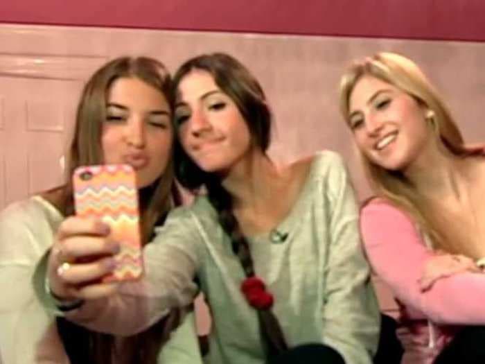 Selfies Are The Culprits Behind A Massive Lice Outbreak