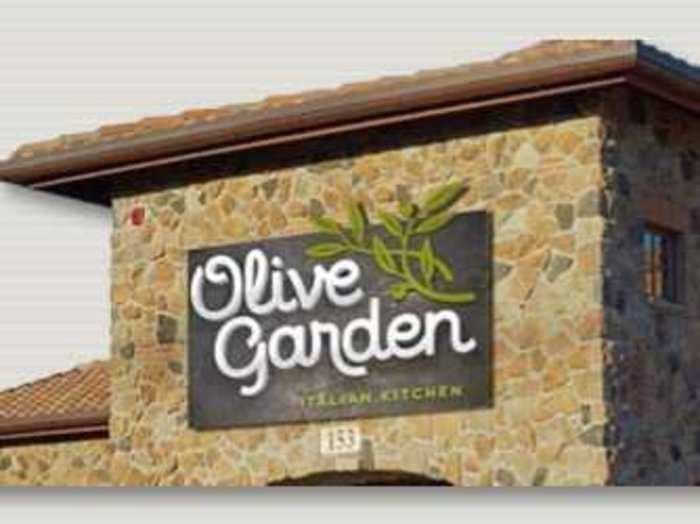 People Hate Olive Garden's New Logo