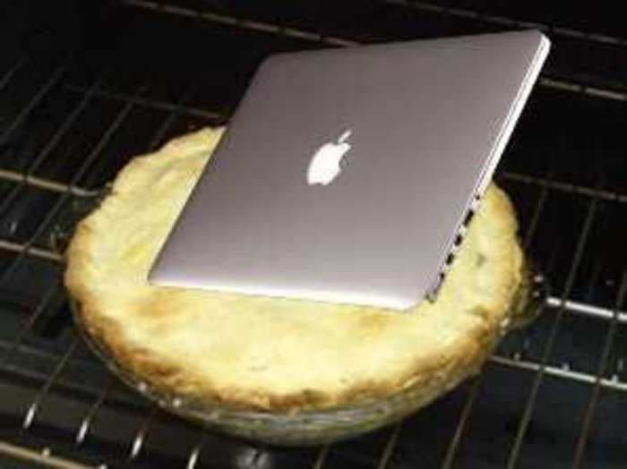 You Can Fix A MacBook By Baking It In An Oven Like A Pie