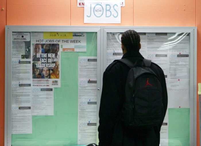 INITIAL JOBLESS CLAIMS RISE