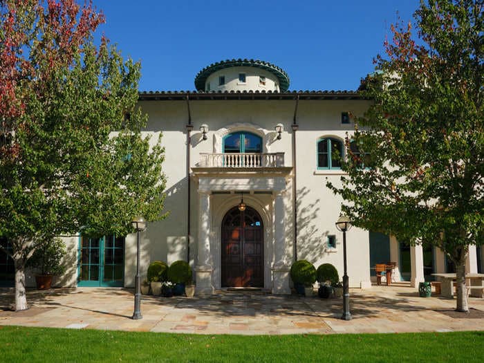 HOUSE OF THE DAY: Robin Williams Lists His Extraordinary Napa Valley Estate For $30 Million