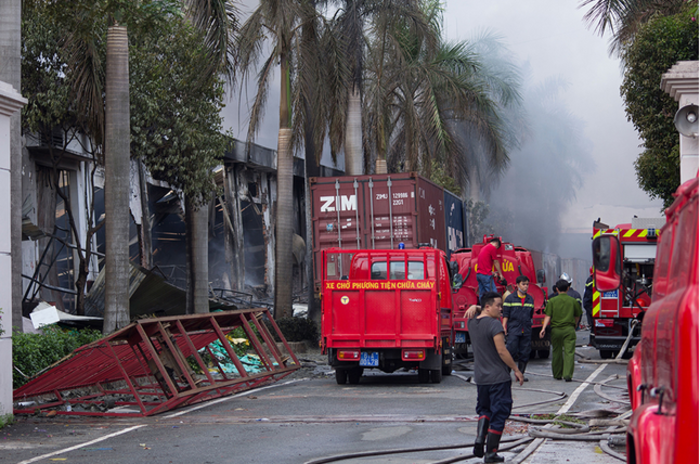 Riots In Vietnam Leave 1 Chinese Dead And 141 Injured