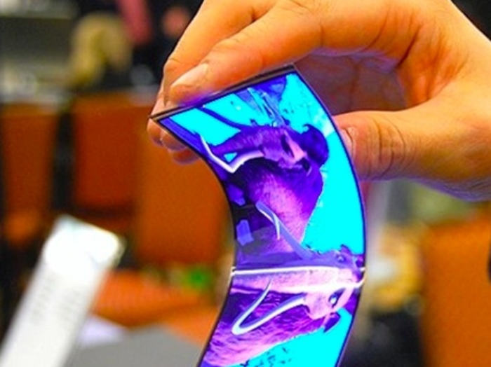 Researchers Are Testing A 'Wonder Material' That Could Make Your Smartphone Better Than Ever