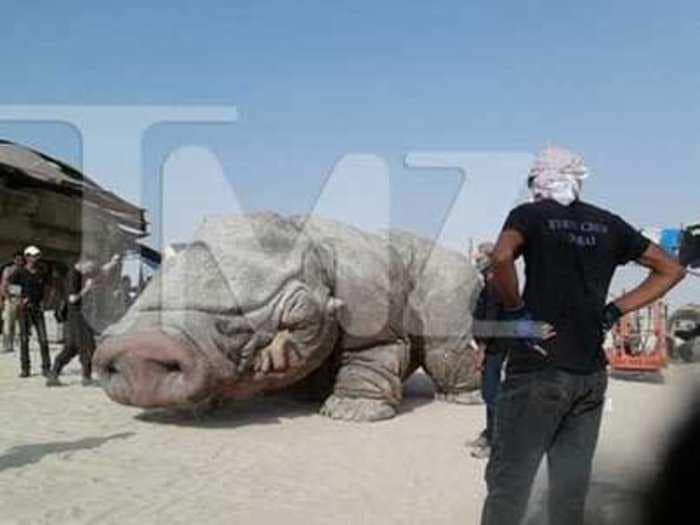 Leaked 'Star Wars: Episode VII' Photos Show Off A Giant Monster