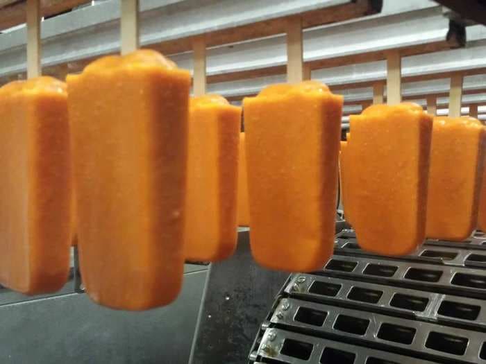 These Frozen Veggie Pops Could Start The Next Big Juicing Craze