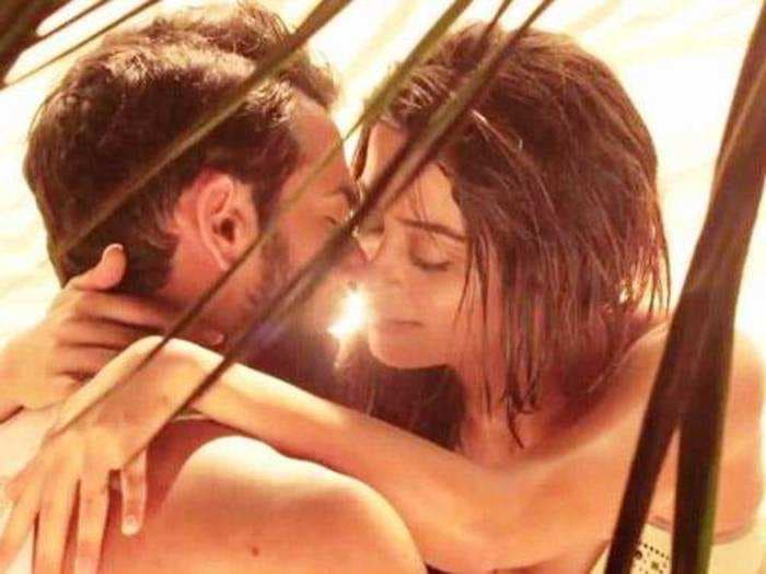 Box Office: Hate
Story 2 Steals The Show, But Don’t Miss Amit Sahni Ki List