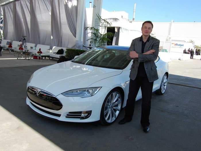 Elon Musk Announces An 'Infinite Mile' Warranty On The Tesla Model S Sedan