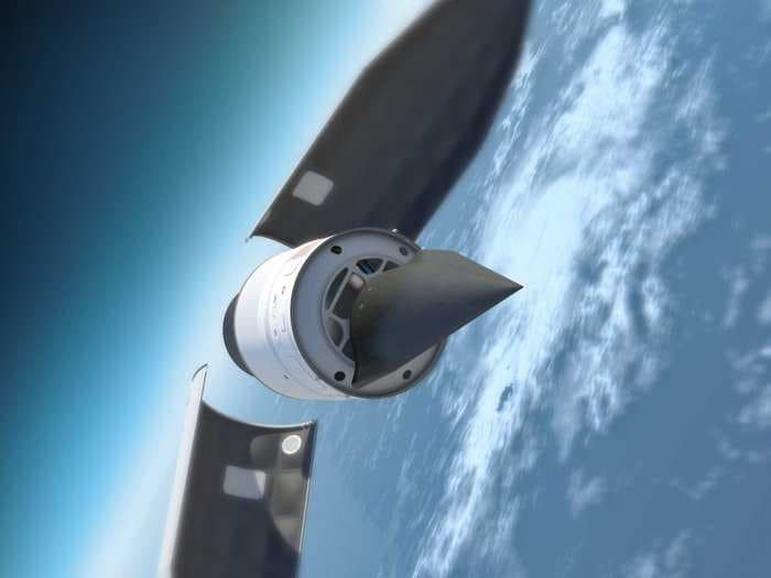 Experimental US Hypersonic Weapon Explodes During Flight Test