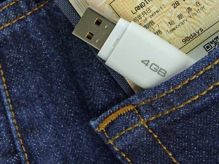 Hackers Have Figured Out A Major Security Flaw In USB Sticks