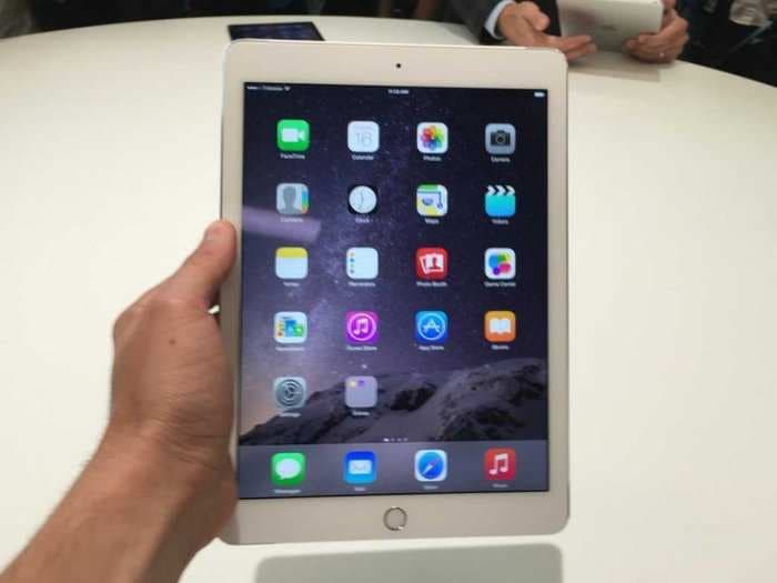 Here's A Closer Look At Apple's Incredibly Thin iPad Air 2