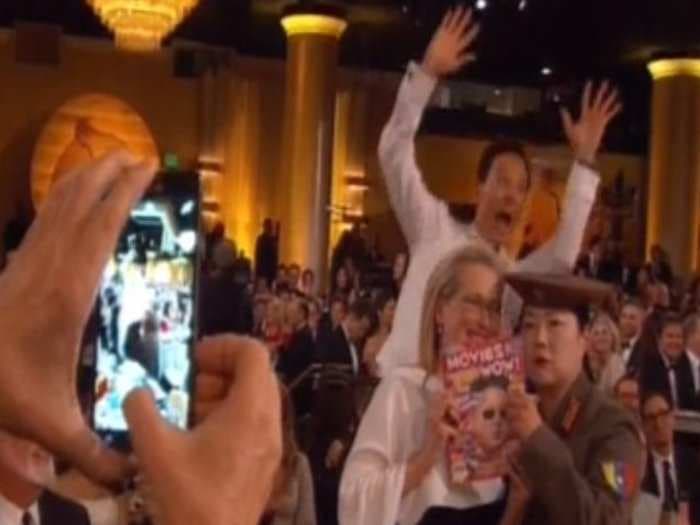 Benedict Cumberbatch Perfectly Photobombs Meryl Streep