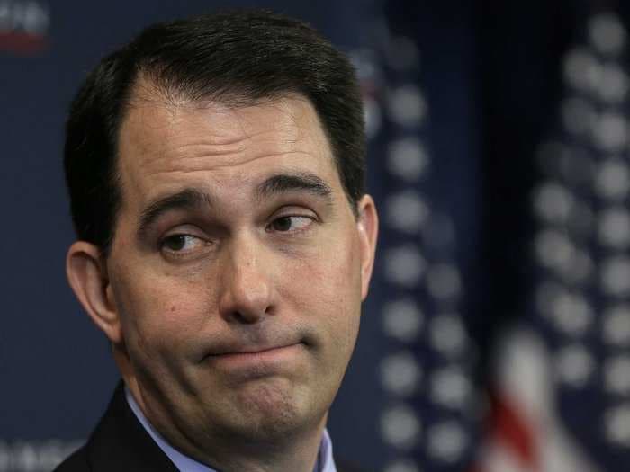 Top GOP operative calls Scott Walker 'kind of a dumba--' 