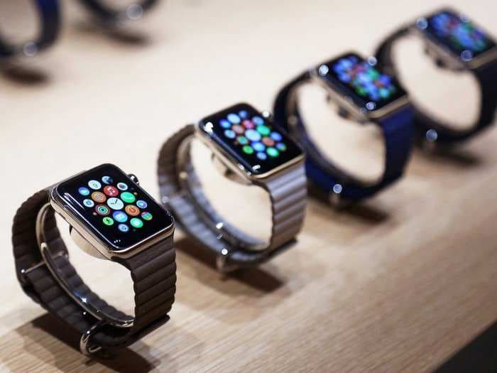 10 things the Apple Watch can do that Google's Android Wear watches can't