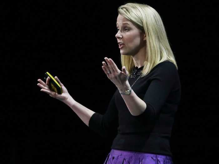 Yahoo just pulled out of China and axed at least 200 employees